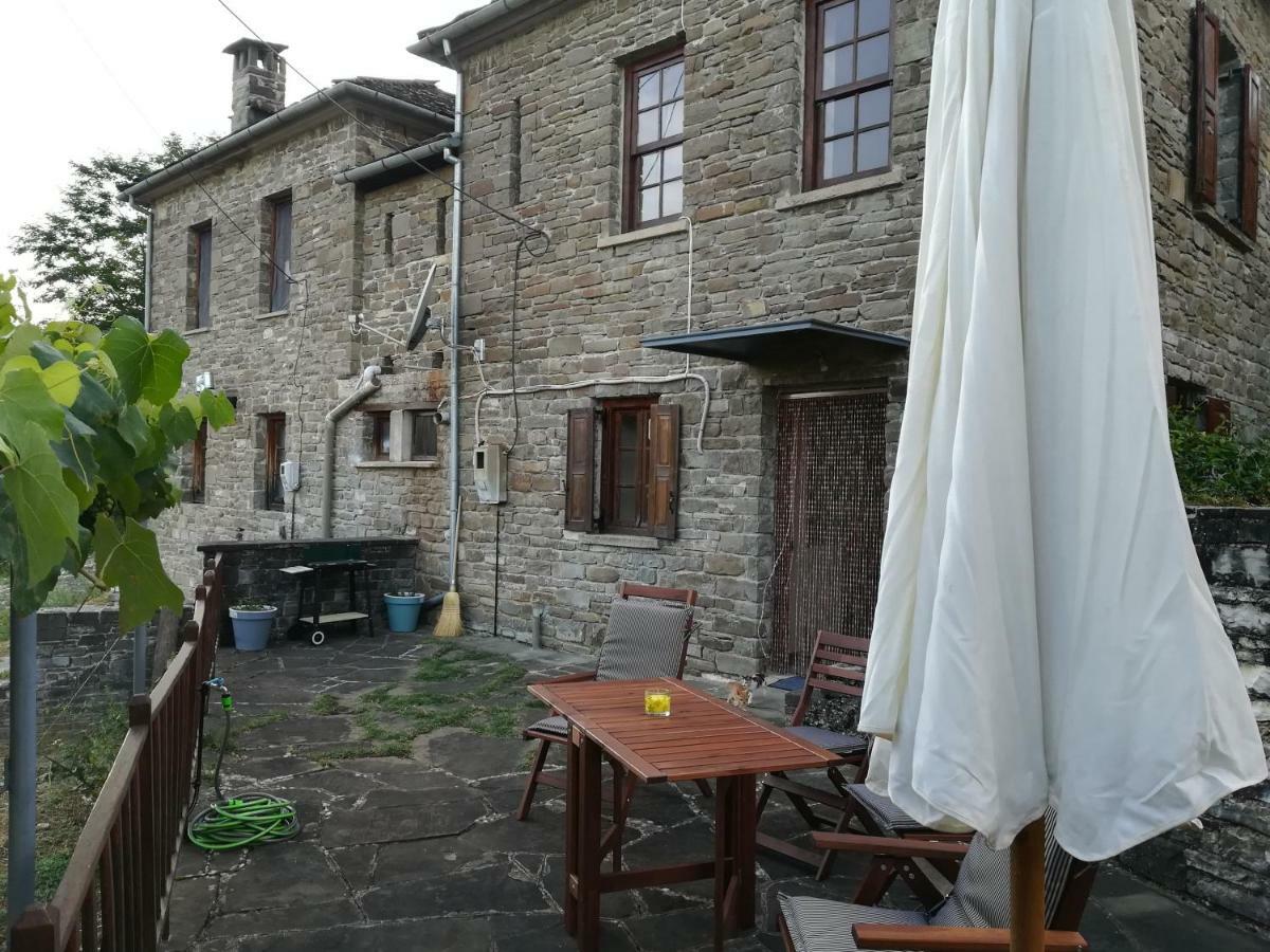 Hostal Amanitis Stone House Kipoi Exterior foto